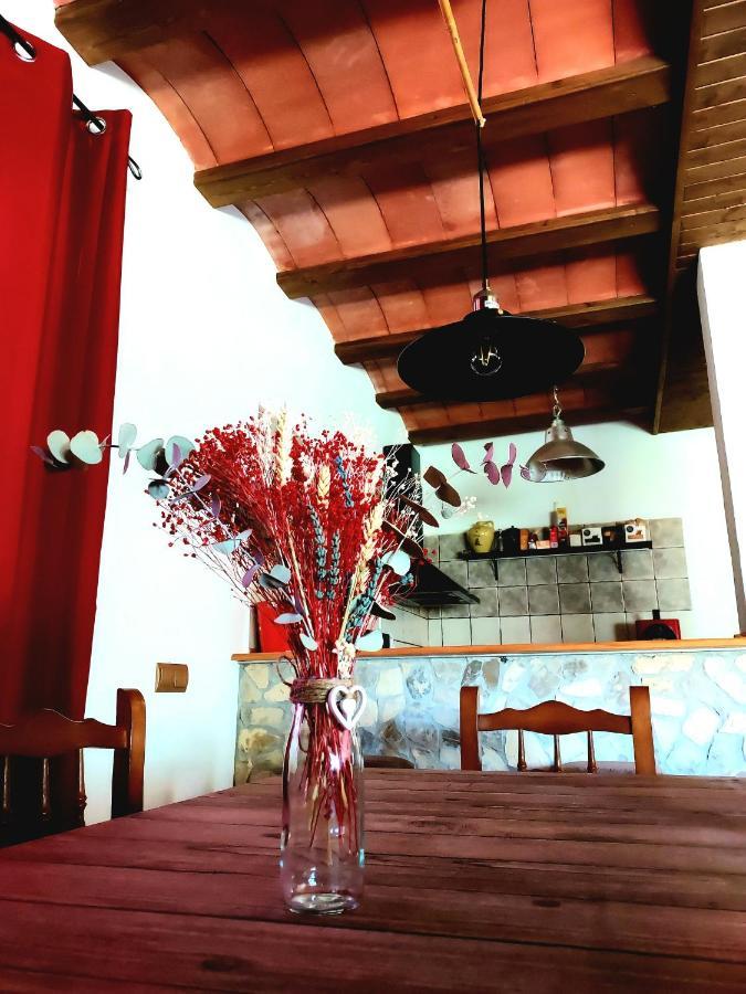 كاستريل Casa Rural Miravella المظهر الخارجي الصورة